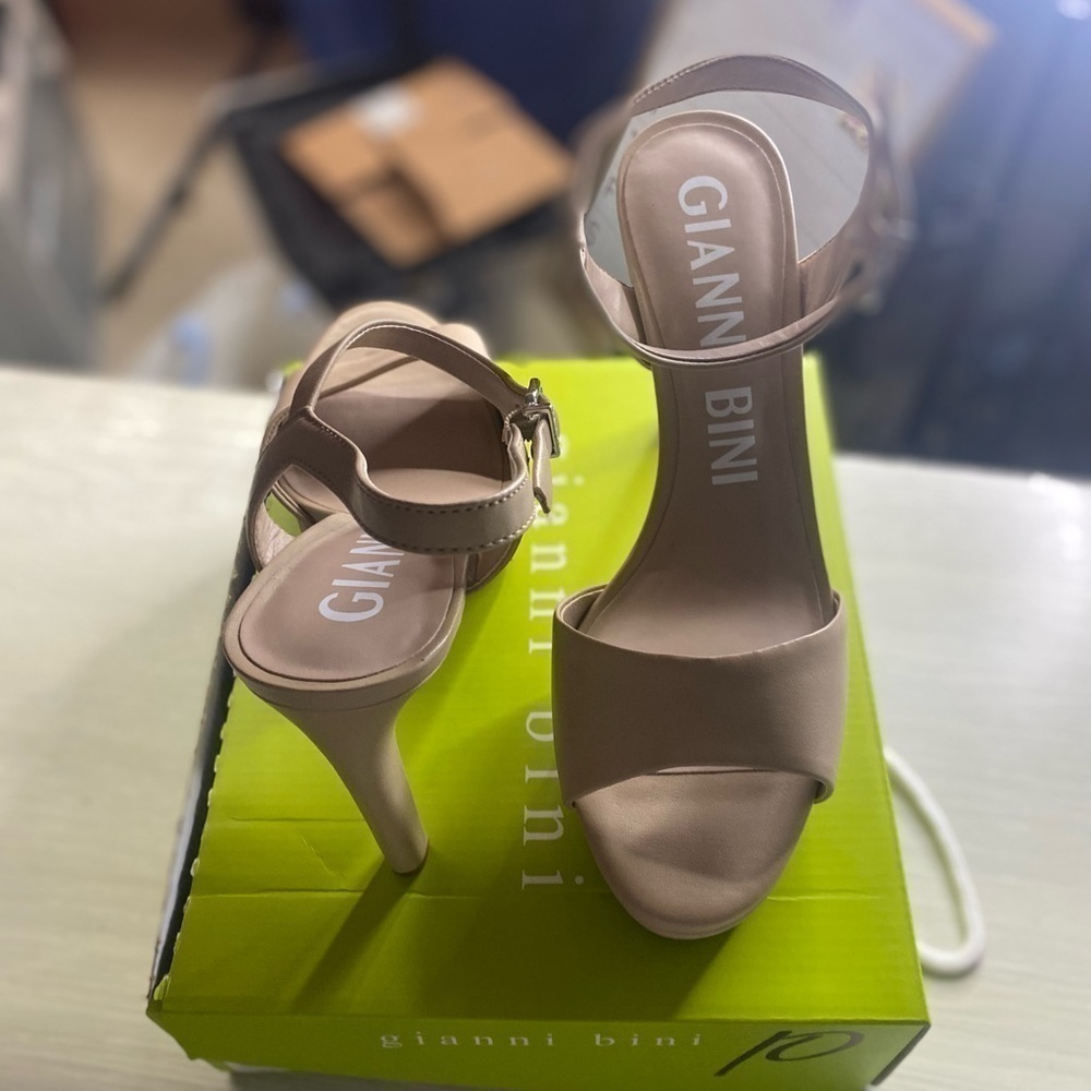 Gianni Bini heels 10 - Picture 6 of 10